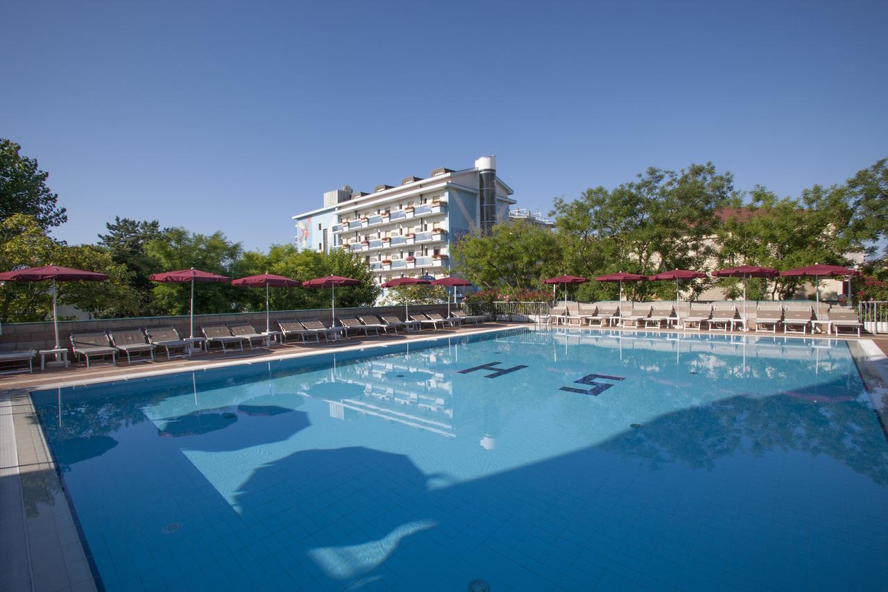 Hotel Sofia ليدو دي يسولو المظهر الخارجي الصورة