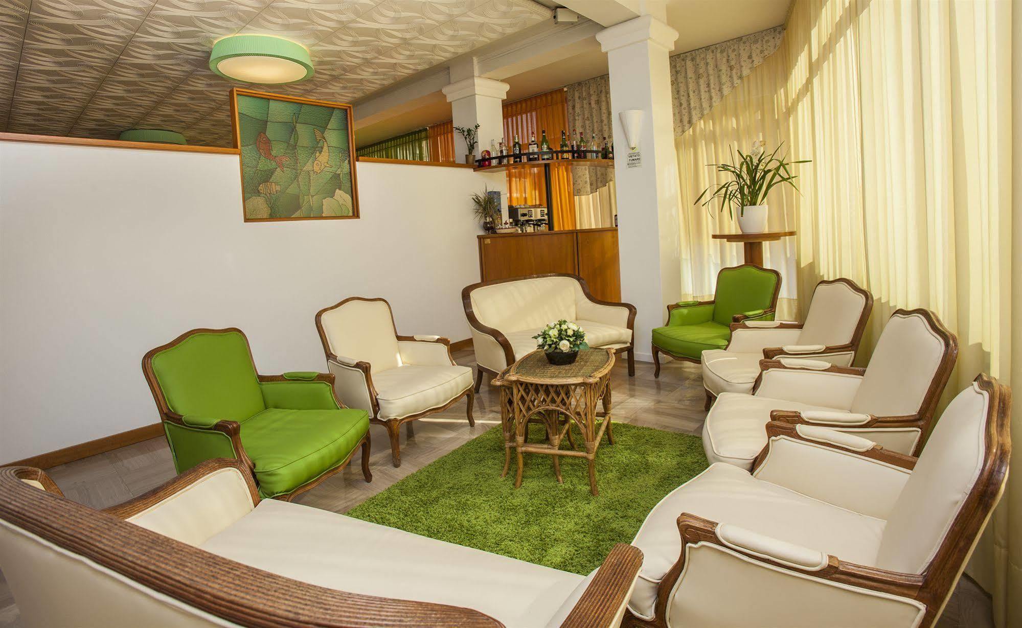 Hotel Sofia ليدو دي يسولو المظهر الخارجي الصورة